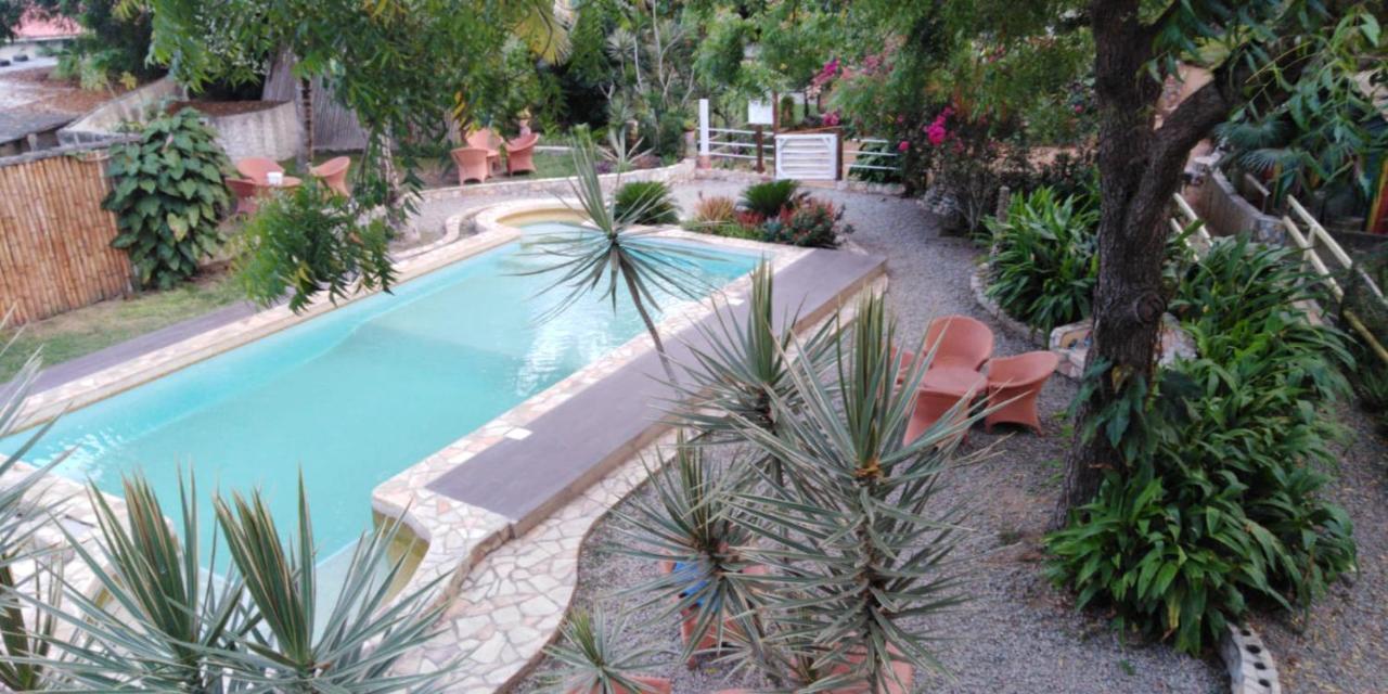 Kokrobite Gardens Restaurant And Guest House المظهر الخارجي الصورة